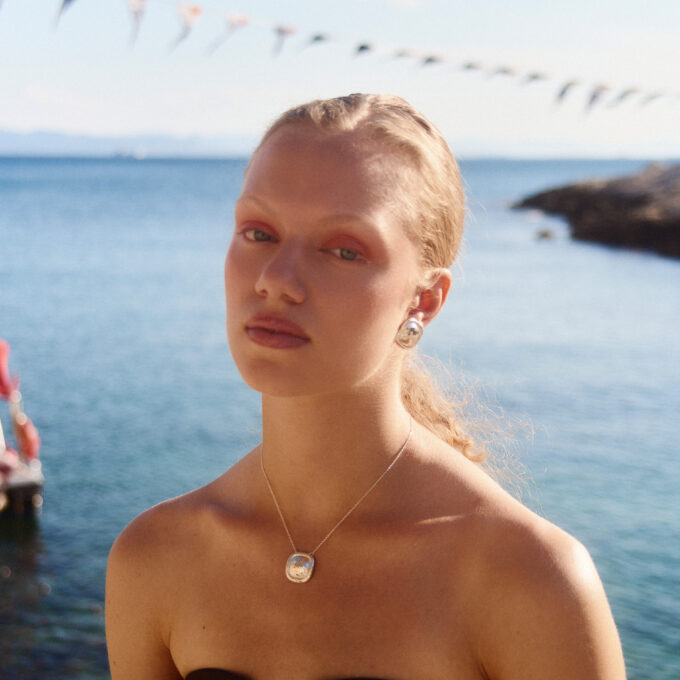 SQUARE BUTTON EARRINGS